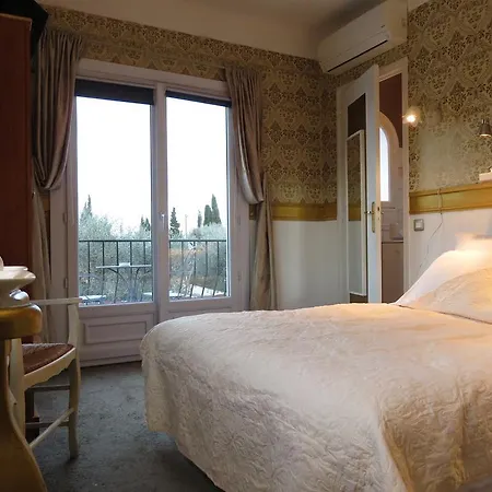 Mon Soleil Hotel